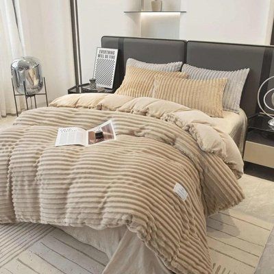 Велюровое постельное белье плюш микрофибра евро Шарпей Colorful Home 200х230 бежевое 2043213676 фото